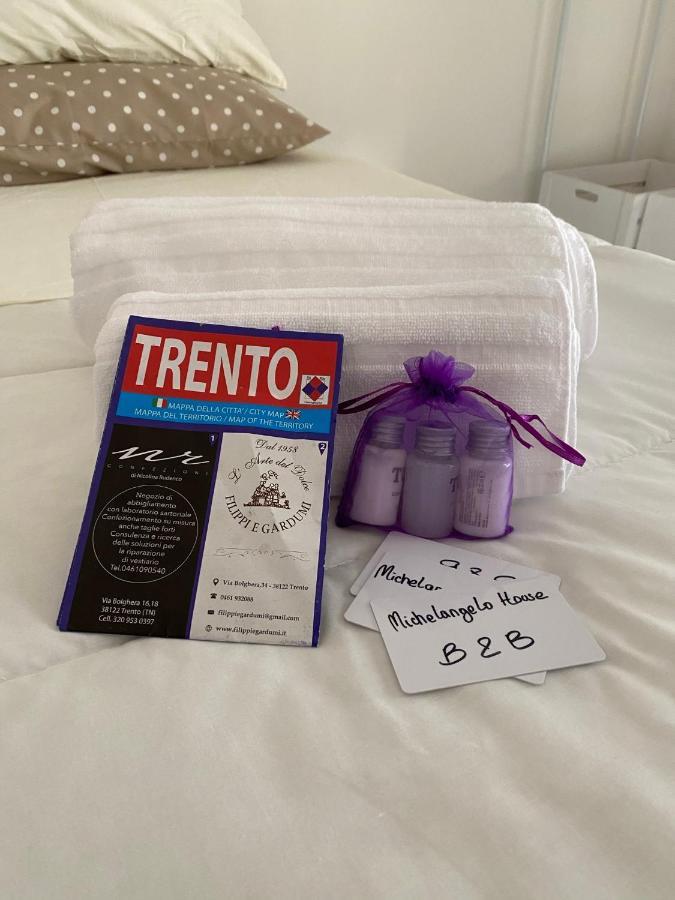 Bed and Breakfast Michelangelo House Trento Exterior foto